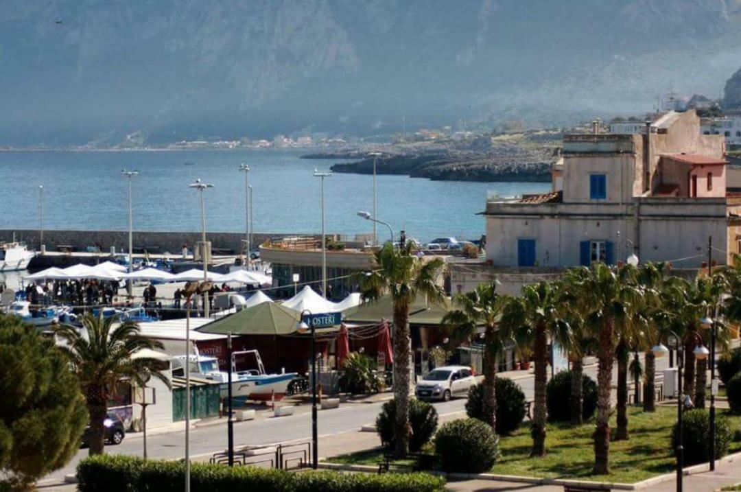 فندق Casa Piano Ponente إزولا ديلي فيمين المظهر الخارجي الصورة